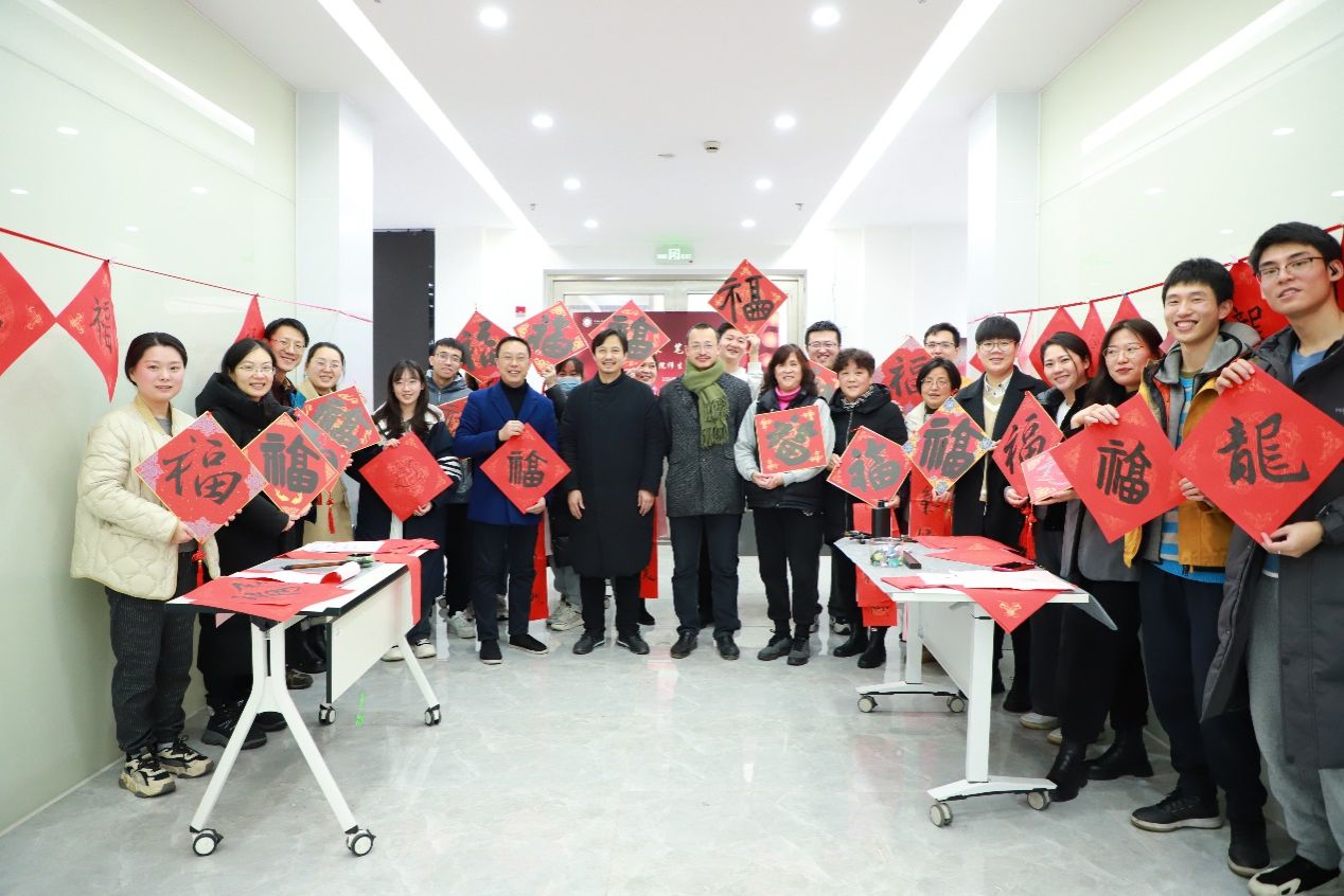 02248CA8765509467C457B1D2F4_87886387_250EE